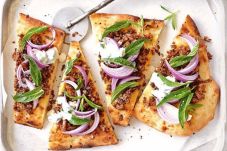 Pizza Kambing Timur...