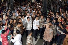 Balas Kunjungan, Jokowi...