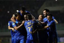 Persib Tak Persoalkan...