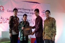 Alfaland Resmi Buka...