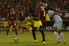 Ini Tugas Robert terhadap...