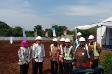 Asyik, Pemerintah Pusat...