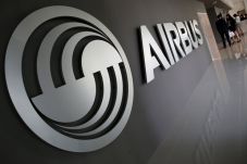 Laba Airbus Terus Merosot...