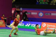 Praveen/Debby Antisipasi...