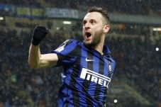 Inter Milan Jual Brozovic,...