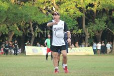 Akan Hadapi Persija,...