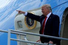 Trump: Tembakkan Rudal...