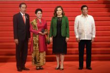 Jokowi dan Duterte Resmikan...
