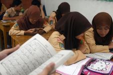 Mulai Tergerusnya Nilai...