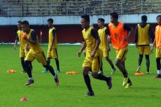 Nantikan Persip di MIS,...