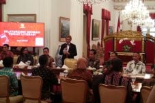 Peringati Hardiknas,...