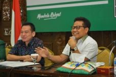 Di Hadapan Cak Imin,...