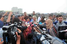 Atasi Persoalan Sampah,...