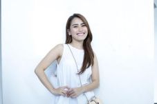Ayu Ting Ting Coba Tegar...