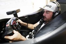 Fernando Alonso Bersiap...