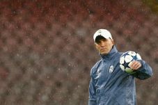 Zidane: Madrid Luar...