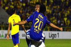 Billy Selamatkan Persib...