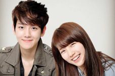 Suzy Bae & Baekhyun...
