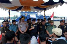 Bea Cukai Gelar Patroli...