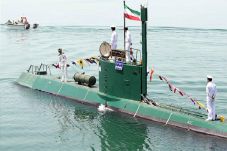 Iran Coba Tembakkan...