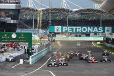 Dituduh Merampok F1...