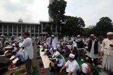 Peserta Aksi 55 Mulai...