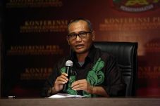 448 Tahanan Kabur, Kepala...
