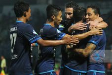 Satu Gol Per Laga, 4...