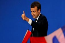 Macron, Presiden Termuda...