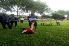 Bocah 9 Tahun Saksikan...