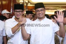 Anies-Sandi Diminta...