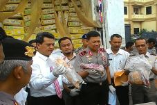15 Ton Daging Beku Ilegal...