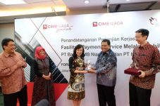 CIMB Niaga dan Holcim...