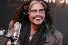 Steven Tyler Jadi Rocker...