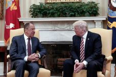 Kremlin: Terlalu Dini...