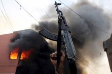 Al-Qaeda Yaman Gelar...