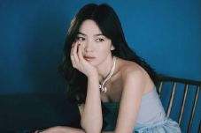 Song Hye Kyo Hapus Foto...