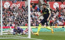 Babak I: Olivier Giroud...
