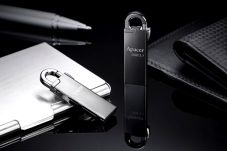 Apacer Luncurkan USB...