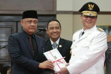 Ini PR Wahidin Halim...