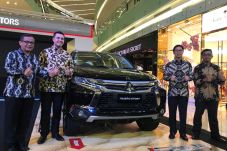 Mitsubishi Pajero Sport...