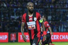 Hadapi Persiba Balikpapan,...