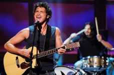 Chris Cornell, Vokalis...