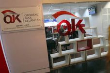 OJK Optimistis Target...