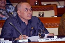 Perppu Akses Informasi...