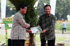 Pemerintah Dukung Penuh...