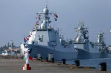 Latihan Bersama, Kapal...