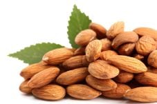 Manfaat Kacang Almond...