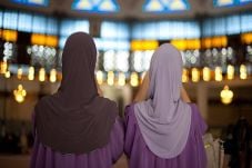 Usulan Polwan Berjilbab...