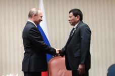 Temui Putin, Duterte...